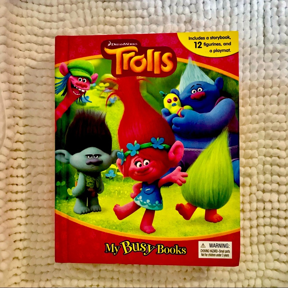 NEW TROLLS BY DREAMWORKS STORY BOOK PLAY SET WITH FIGURINE